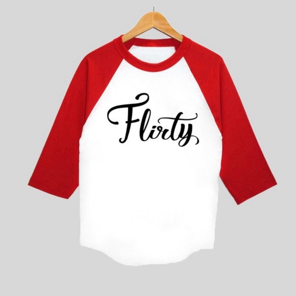 Tops - FLIRTY BASEBALL TEE